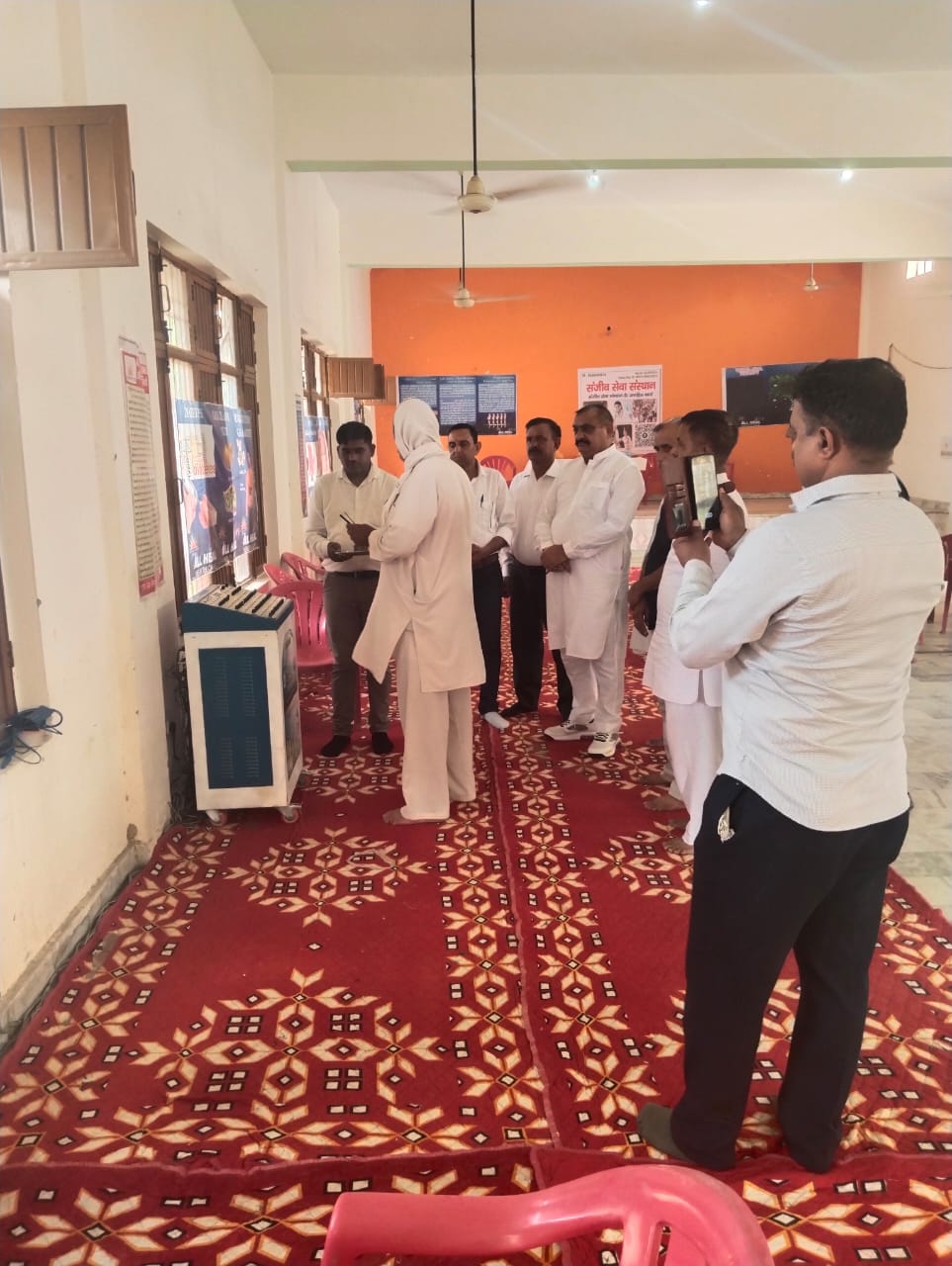 web.whatsapp (75) web.whatsapp (75)